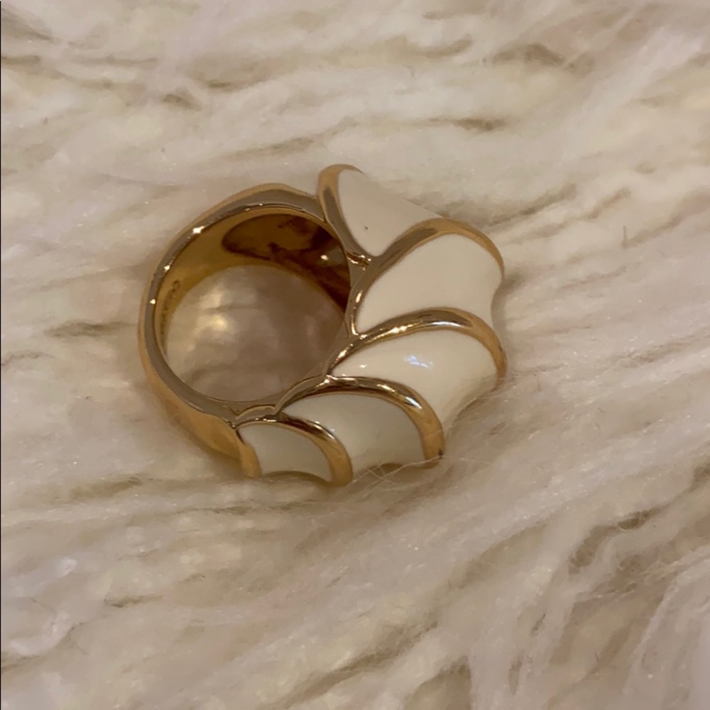 Enamel shell Coach ring